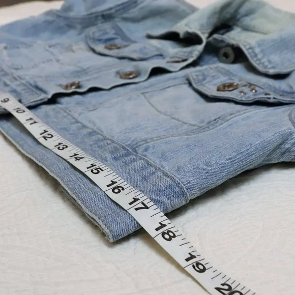 Vanilla Star Jeans | Light Wash Distressed Embroidered Cropped Jean Jacket - Picture 12 of 16